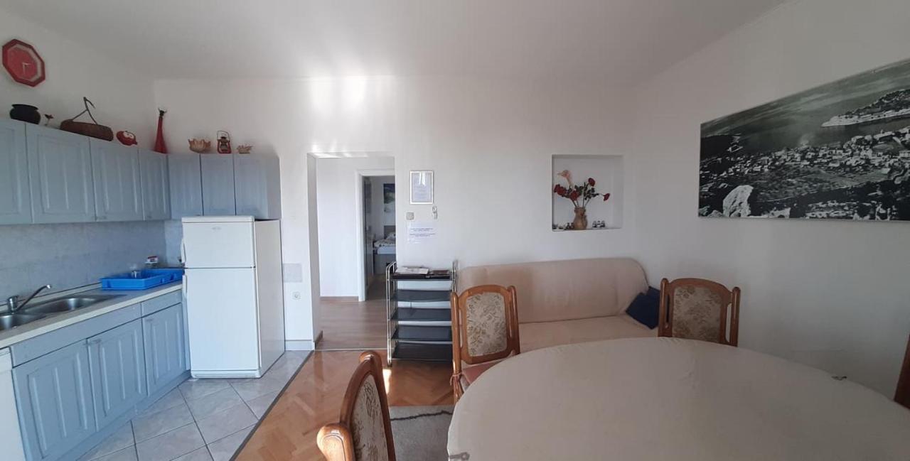 Apartments Villa Ravlić Makarska Esterno foto