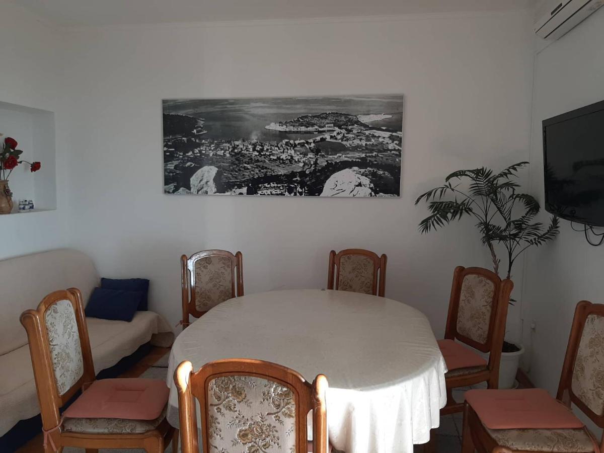 Apartments Villa Ravlić Makarska Esterno foto