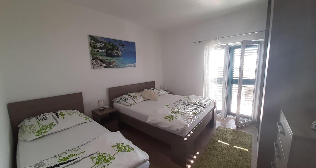 Apartments Villa Ravlić Makarska Esterno foto